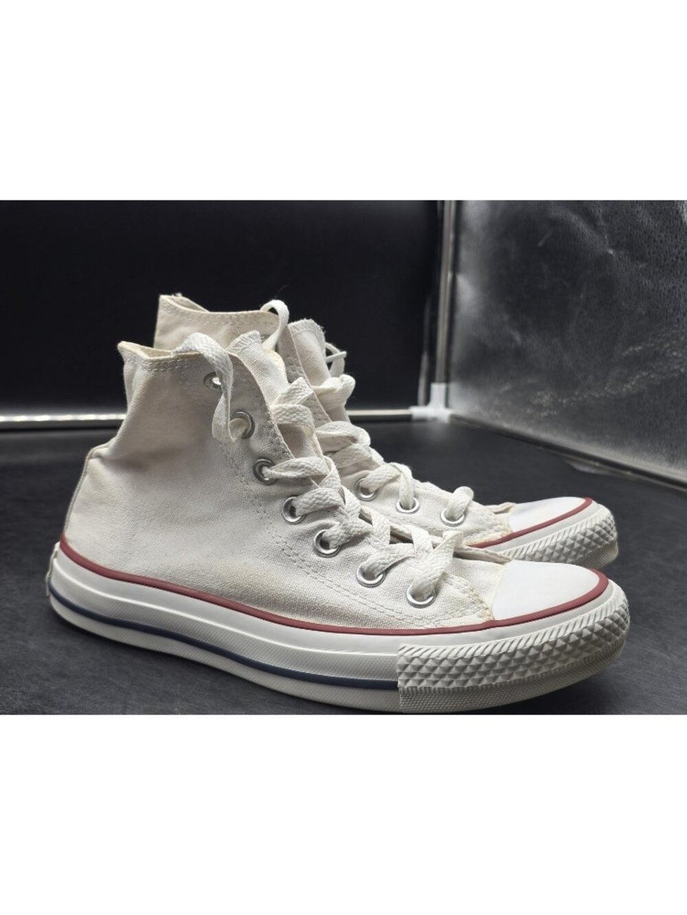 Converse Chuck Taylor Shoes Mens 4 White Stained High Top Sneakers M7650